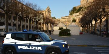 Donnalucata, sequestrata discarica abusiva di mille metri quadrati