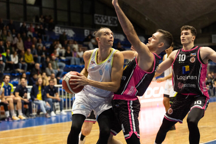 La Virtus Ragusa torna a vincere, Crema ko