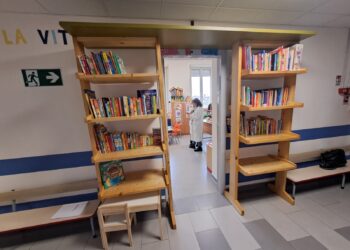 Vittoria, donata una libreria piena di volumi per i piccoli pazienti dell’ospedale Guzzardi