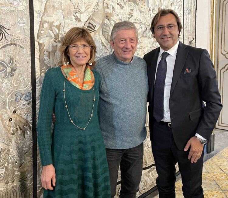 Ispica, la Provincia di Ragusa concede uno scuolabus in comodato gratuito al Comune