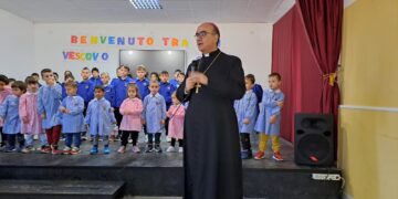Ragusa, il vescovo La Placa in visita pastorale a San Giacomo