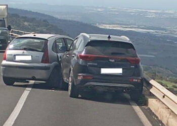 Ragusa, scontro tra due auto a Castiglione