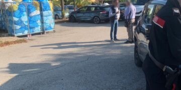 Comiso, biancheria sporca ritenuta infetta lasciata nel parcheggio dell’ospedale. Intervengono i carabinieri