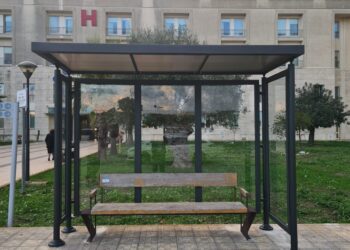 Ragusa, una pensilina per dare riparo ai fruitori dell’ospedale Giovanni Paolo II