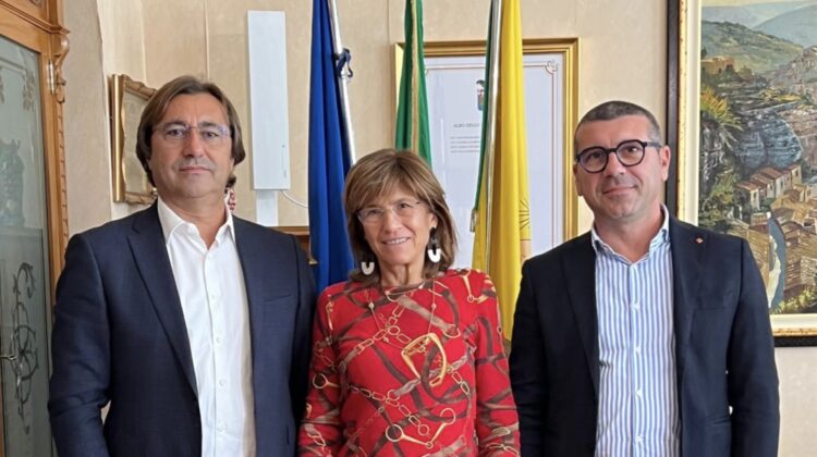 Ragusa, il neosegretario provinciale Cgil a confronto con il commissario del Libero consorzio Patrizia Valenti e con il direttore Nitto Rosso