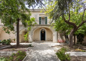 Modica, Villa Polara riceve il premio eccellenza dell’ospitalità al festival del turismo extralberghiero di Rimini