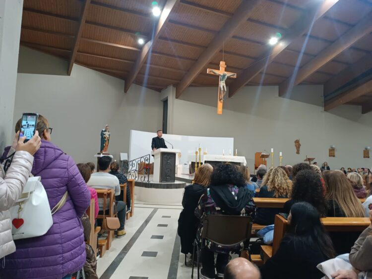 Ragusa, don Luigi Epicoco ha incontrato i catechisti della Diocesi