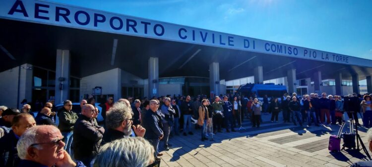 Aeroporto di Comiso, questa mattina la protesta del comitato