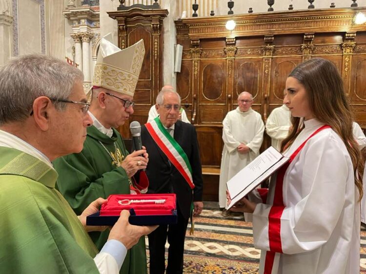 Vittoria, la chiave della città donata al patrono San Giovanni Battista