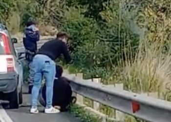 Modica, ruba in due abitazioni e scappa: preso sulla strada per Ragusa