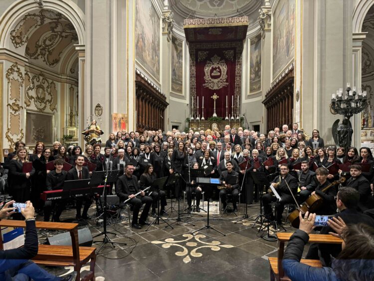 Ragusa Incanto e le quattro corali che si sono esibite in cattedrale