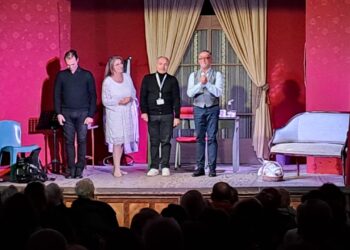 Ragusa, “Mia nipote si chiama Giulia” sul palco della Badia