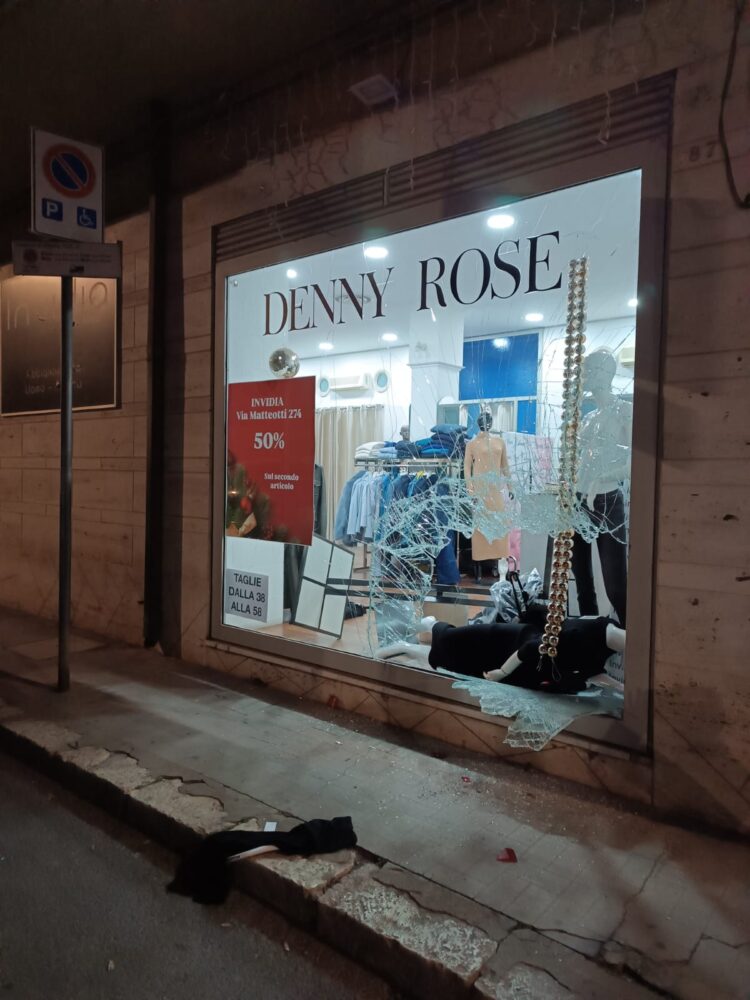Vittoria, sono tornati i furti con spaccata. Confcommercio non ci sta