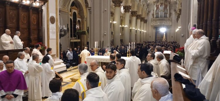 Ragusa, aperta la porta santa in Cattedrale in vista del giubileo 2025