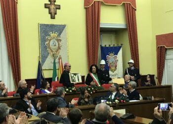 Comiso, il vescovo La Placa ricevuto in Consiglio comunale