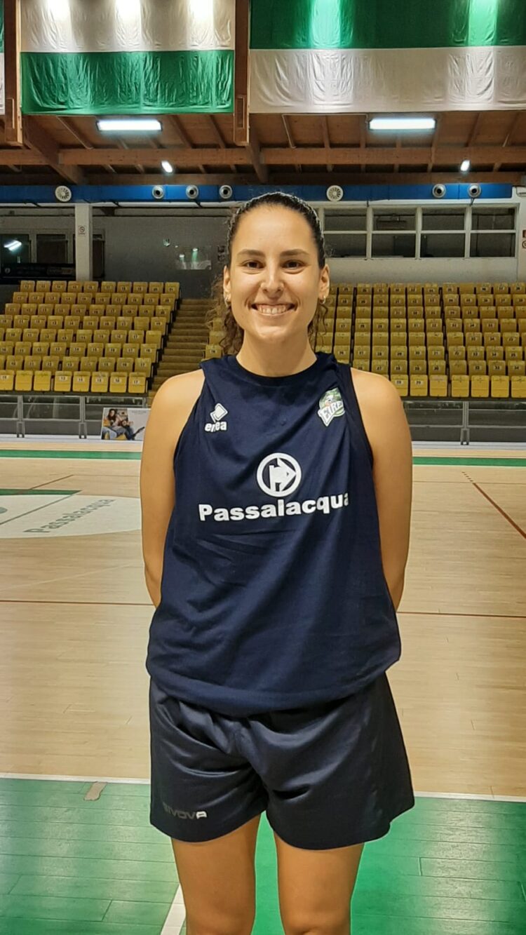 La Passalacqua si assicura le prestazioni di Adriana Cutrupi