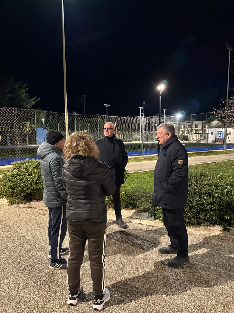 Ispica, nuova illuminazione all’interno del campo Brancati