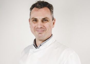 Modica, metti un libro a cena