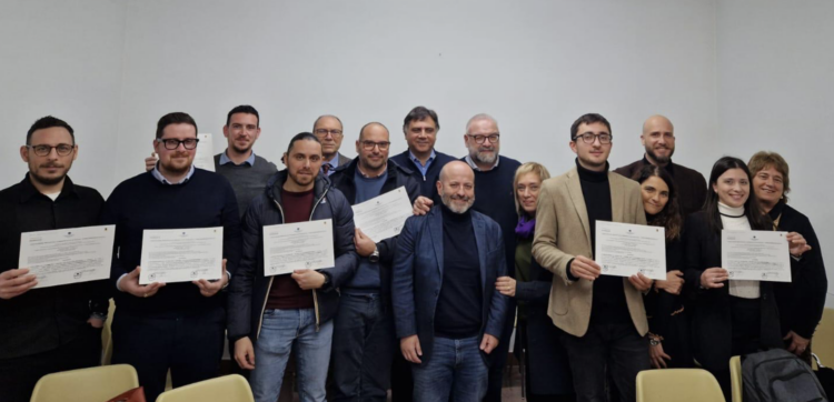 Ragusa, una decina i nuovi agenti di commercio dopo il superamento degli esami