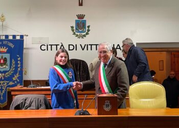 Vittoria, ecco il nuovo sindaco e il consiglio comunale delle ragazze e dei ragazzi