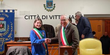 Vittoria, ecco il nuovo sindaco e il consiglio comunale delle ragazze e dei ragazzi