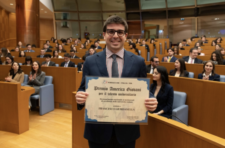 Ragusa, Francesco Giurdanella ha ricevuto il premio America Giovani per il talento universitario