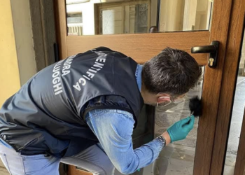 Vittoria, ancora un furto nella notte ai danni di un esercizio commerciale