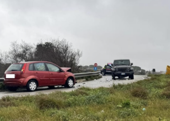 Ragusa, scontro tra due auto su una delle rampe che immettono all’ospedale nuovo