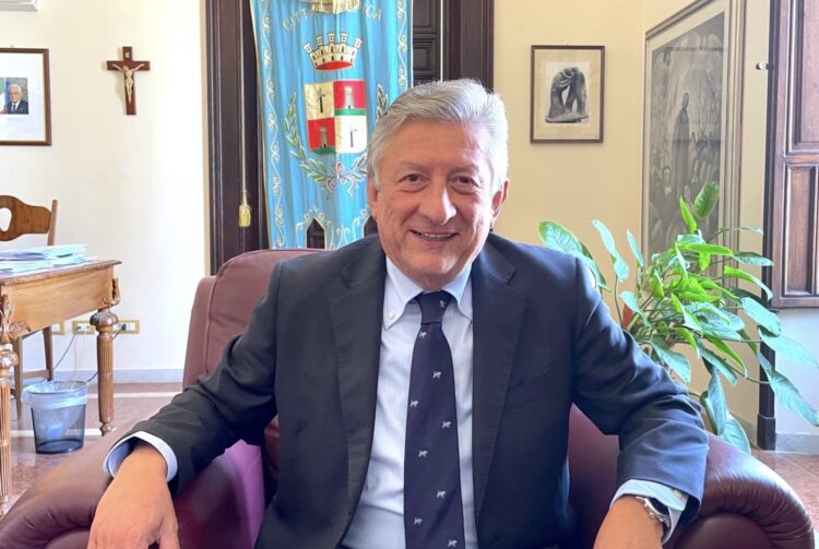 Ispica, Leontini salvo: il consiglio non raggiunge il quorum per la mozione di sfiducia