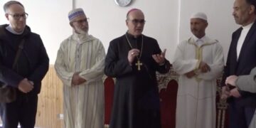 Comiso, il vescovo La Placa in visita alla moschea