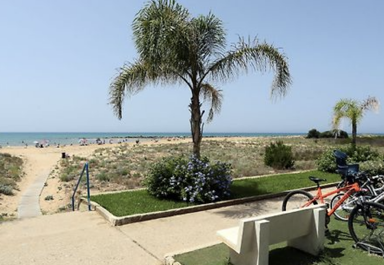 Scicli, il villaggio Playa Grande e contrada Timperosse senz’acqua