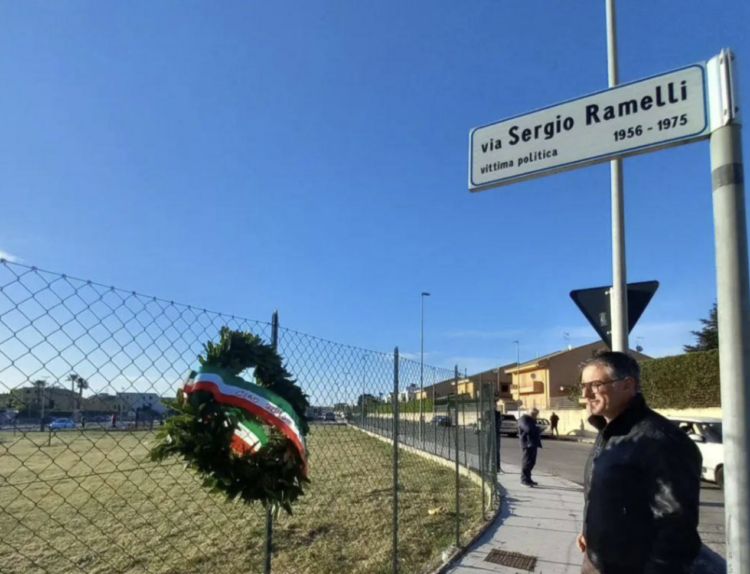 Ragusa e il saluto romano a processo, il dibattimento entra nel vivo