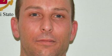 Vittoria, la polizia cattura il presunto autore dei furti con spaccata: è Rosario Antoci