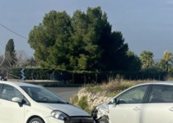 Chiaramonte, scontro tra due auto: ferito un bambino