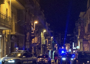 Ragusa, incidente stradale in via Mariannina Schininà. Coinvolta anche un’auto della polizia