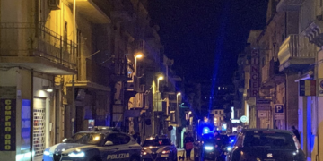 Ragusa, incidente stradale in via Mariannina Schininà. Coinvolta anche un’auto della polizia