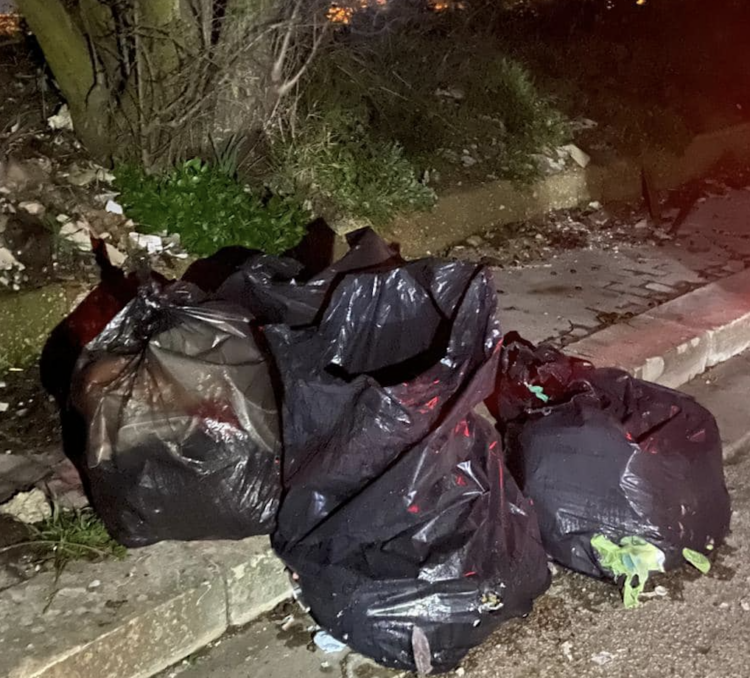 Ragusa, la “Via della Vergogna” è di nuovo sporca