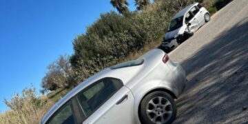 Scontro tra due auto sulla Marina di Modica-Sampieri