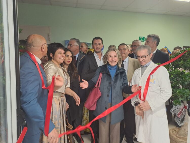 Ragusa, inaugurato questa mattina il punto ristoro dell’ospedale Giovanni Paolo II