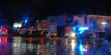 Vittoria, tir in panne nei pressi dell’uscita del mercato ortofrutticolo: traffico in tilt