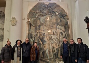 Modica, erano piegate in uno scatolone e rischiavano di finire nell’immondizia: sette tele saranno restaurate