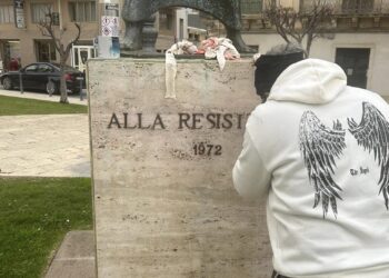 Ispica, ripristinato il decoro del monumento alla Resistenza