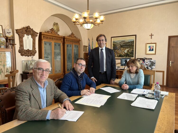 Il Libero consorzio comunale di Ragusa e l’Ispettorato territoriale del lavoro firmano un protocollo d’intesa