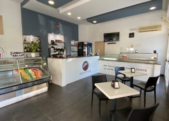 Modica, ancora un furto con spaccata. Preso di mira il bar Evelin al quartiere Sorda