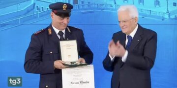 Santa Croce, il poliziotto Adriano Blundo ha ottenuto l’onorificenza Omri dal presidente della Repubblica