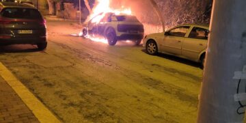 Pozzallo, quinta auto in fiamme nel giro di poche settimane. Ormai è emergenza