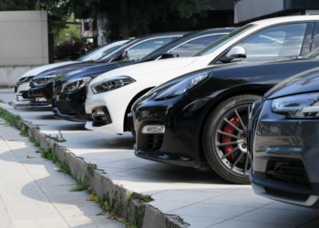 In provincia di Ragusa aumentano le compravendite di auto usate, l’elettrico non decolla