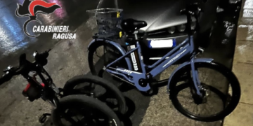Marina di Ragusa, in sella a bici elettrica rubata: denunciato un albanese