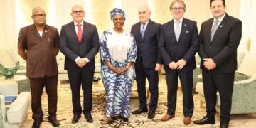 Il presidente del consorzio del cioccolato di Modica Igp in missione nella Guinea equatoriale