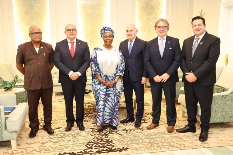 Il presidente del consorzio del cioccolato di Modica Igp in missione nella Guinea equatoriale